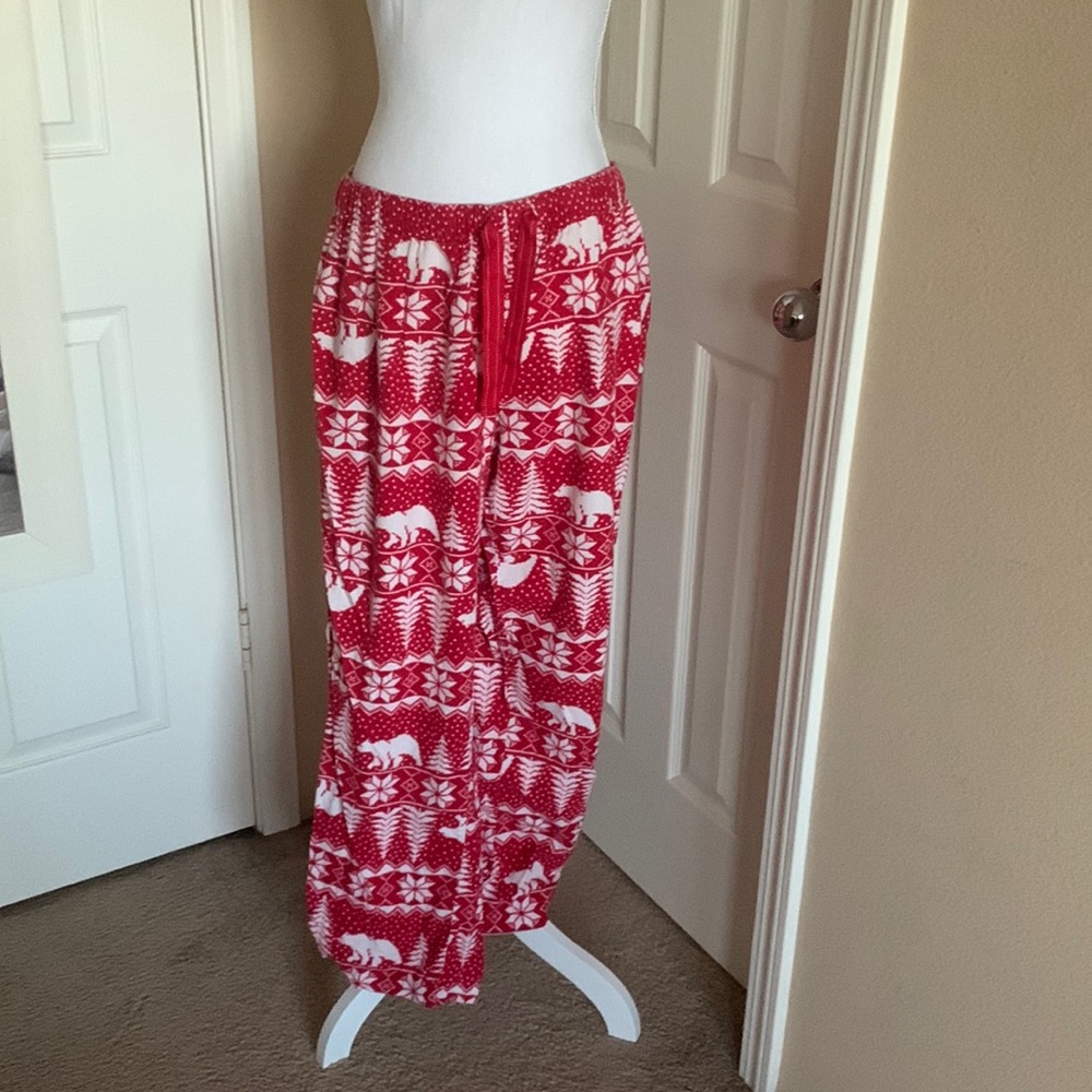 Old navy red pajama pants